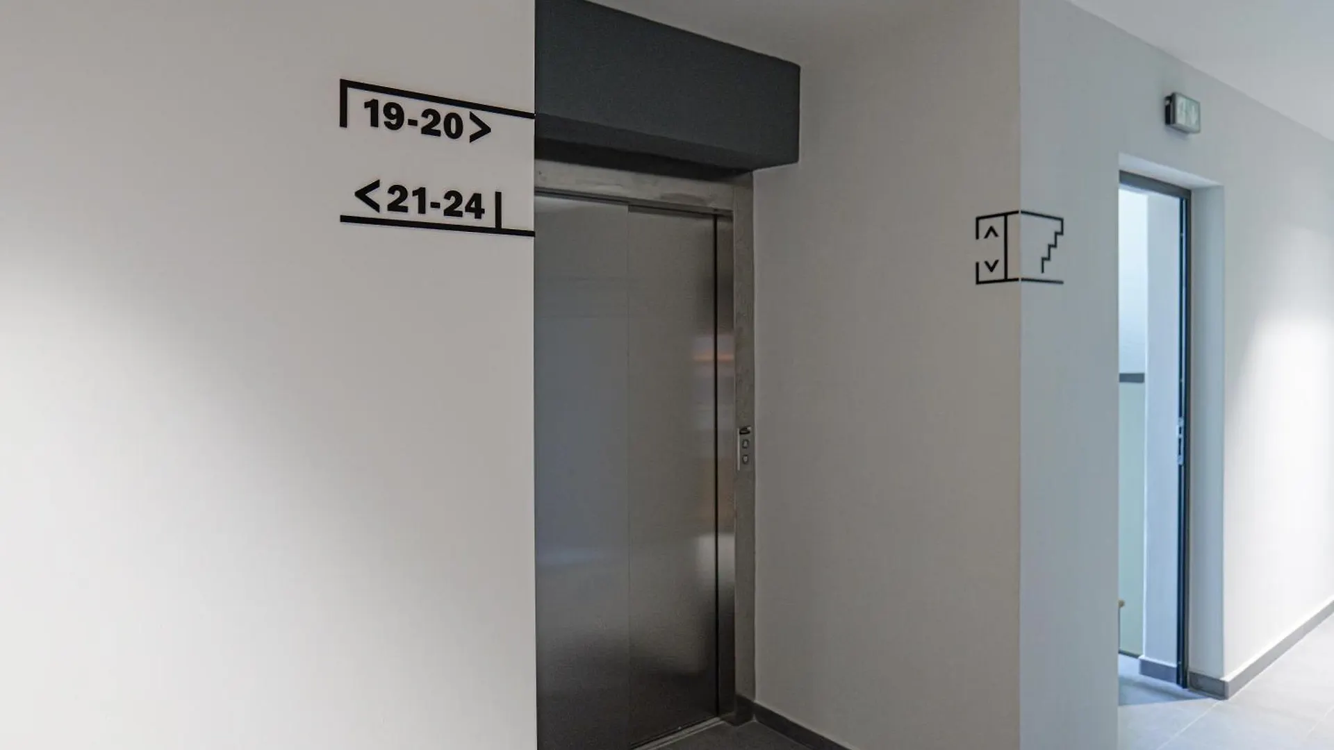 Brand New Vitosha View Apartment - Free Parking - Metro Access Sofia