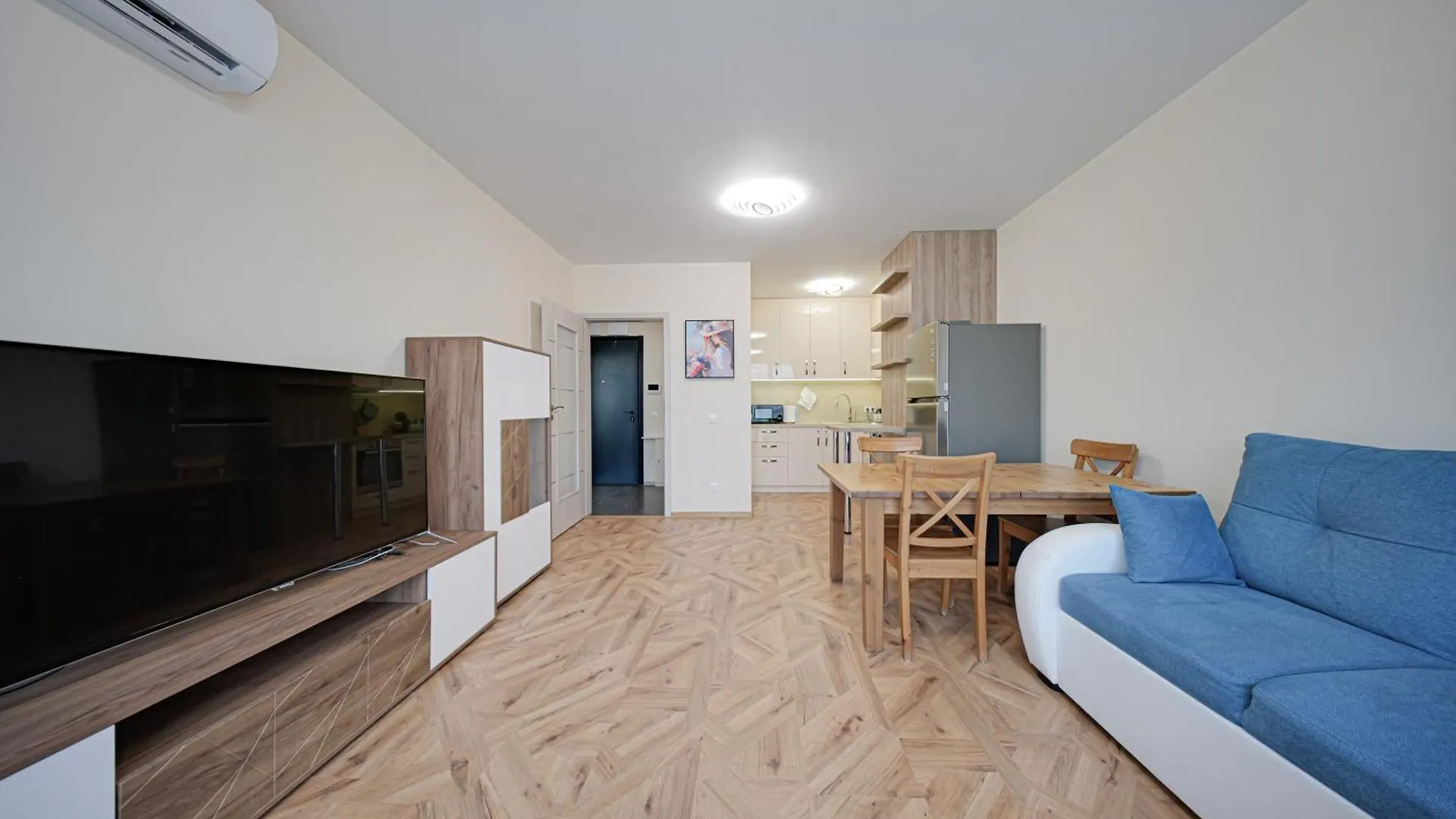 Brand New Vitosha View Apartment - Free Parking - Metro Access Sofia